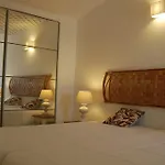 Oura Beach 홀리데이파크 *