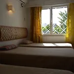 Oura Beach 홀리데이파크
