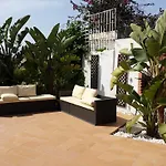 홀리데이파크 Oura Beach *