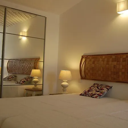 Oura Beach Parco vacanze *