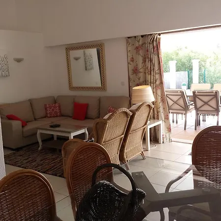 Parco vacanze Oura Beach *