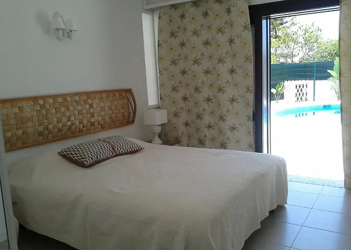 Oura Beach Πάρκο διακοπών *