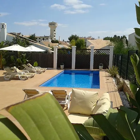 Oura Beach 假日公园 阿尔布费拉