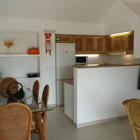 假日公园 Oura Beach *