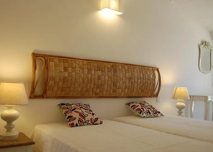 Oura Beach 假日公园 *