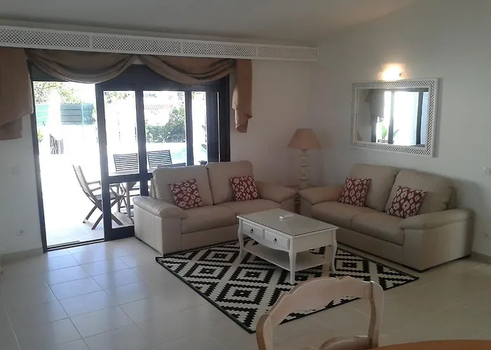 Oura Beach * 阿尔布费拉